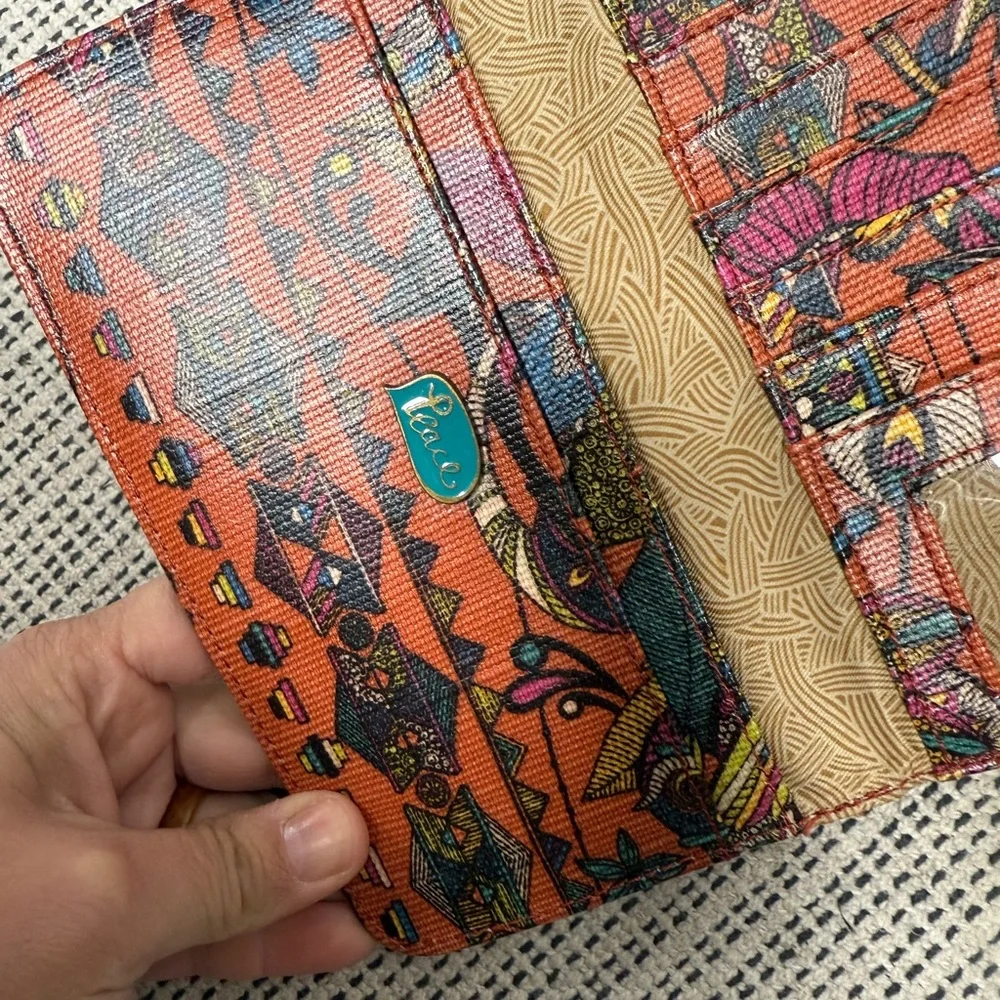 Sakroots Orange printed trifold large wallet like new bohemian coated canvas